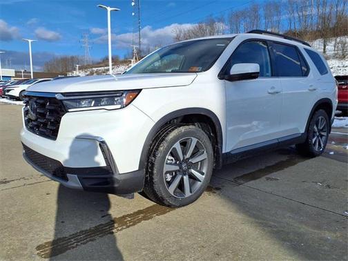 2025 Honda Pilot Touring 8-Passenger