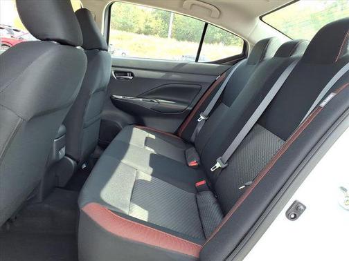 Gray Sky Pearl 2025 Nissan Versa 1.6 S