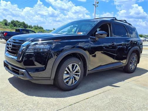 2025 Nissan Pathfinder SV 4WD
