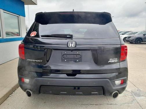 2023 Honda Passport AWD Elite