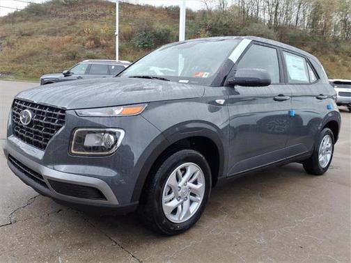 2026 Hyundai VENUE SE