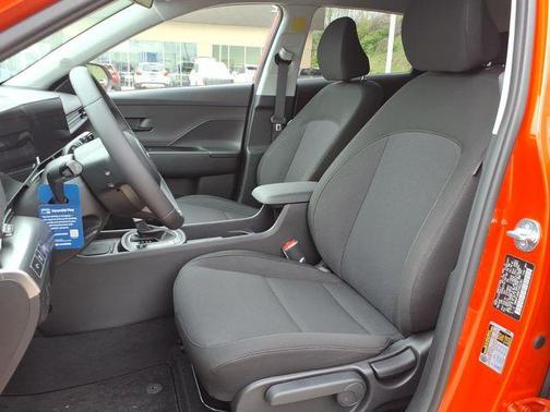 Soultronic Orange Pearl 2026 Hyundai KONA SEL Sport