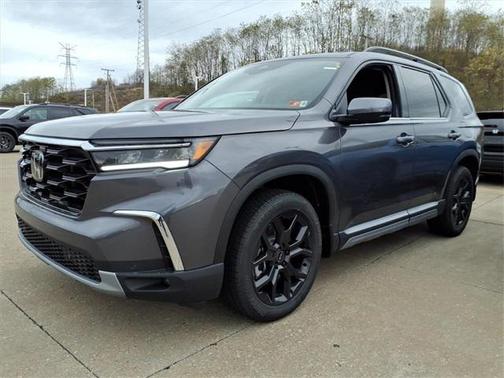 2025 Honda Pilot Touring 8-Passenger