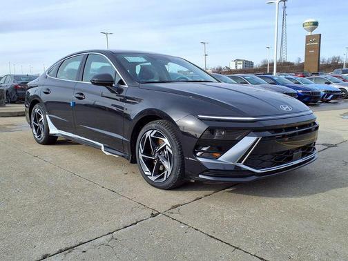 Carbon Blue 2026 Hyundai SONATA SEL