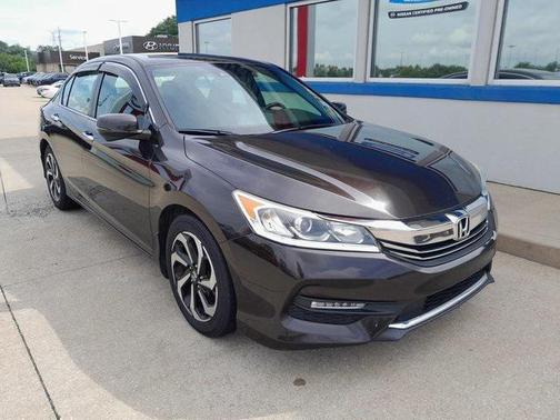 2017 Honda Accord EX-L w/Navigation & Honda Sensing
