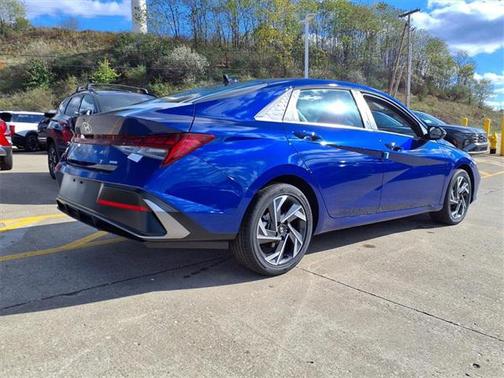 2025 Hyundai ELANTRA HEV Limited