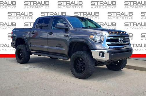 Magnetic Gray Metallic 2016 Toyota Tundra SR5