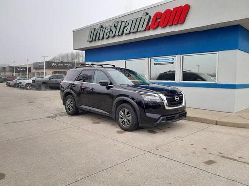 2024 Nissan Pathfinder SV 4WD