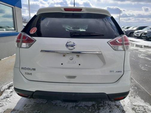 2016 Nissan Rogue SL