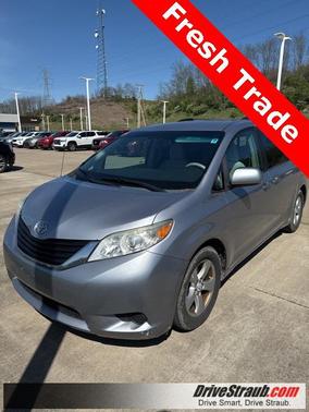 2012 Toyota Sienna LE