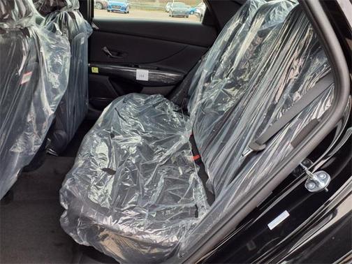 2025 Hyundai ELANTRA HEV SEL Sport