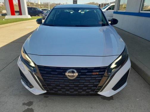 2024 Nissan Altima SR Intelligent AWD