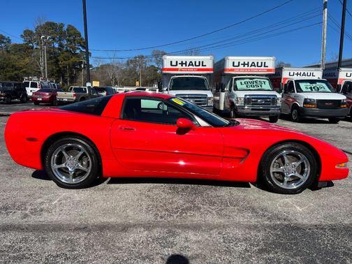 2001 Chevrolet Corvette Base