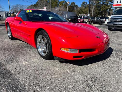 2001 Chevrolet Corvette Base