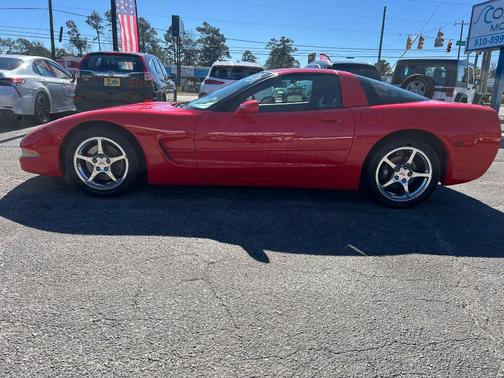 2001 Chevrolet Corvette Base