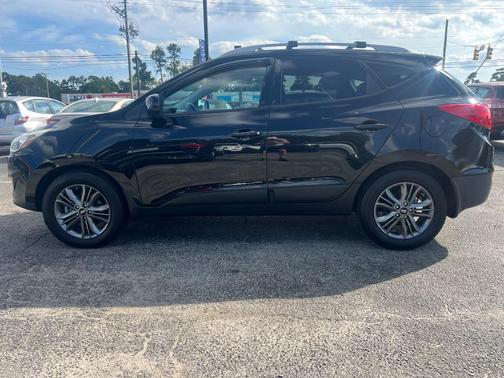 2015 Hyundai TUCSON SE