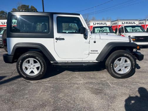 2017 Jeep Wrangler Sport