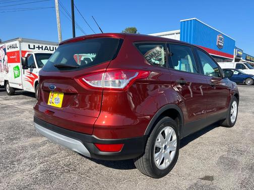 2016 Ford Escape S