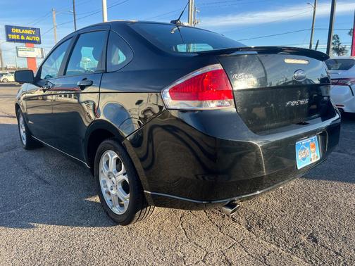 2009 Ford Focus SES