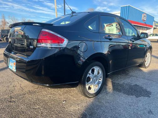 2009 Ford Focus SES
