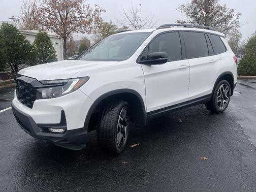 2023 Honda Passport Elite