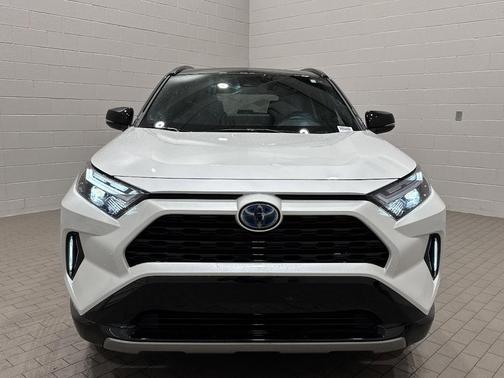 2024 Toyota RAV4 Hybrid XSE