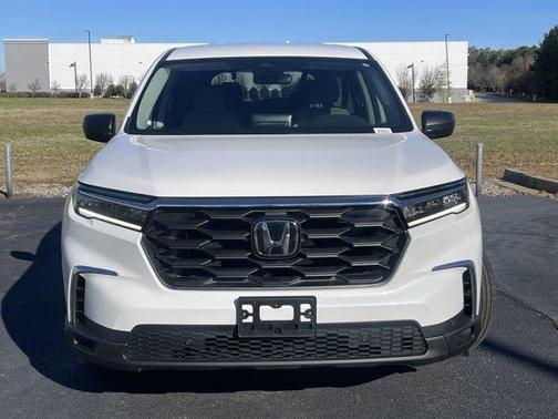 2023 Honda Pilot LX