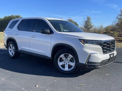2023 Honda Pilot LX