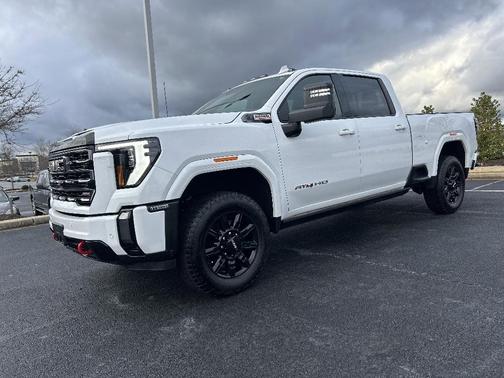 2024 GMC Sierra 2500 AT4