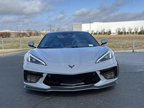 2025 Chevrolet Corvette Stingray w/3LT