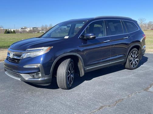 2021 Honda Pilot Touring 8-Passenger