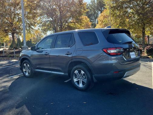 2024 Honda Pilot EX-L 7-Passenger