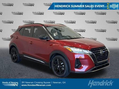 2021 Nissan Kicks SR