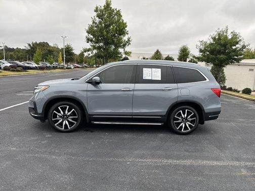 2022 Honda Pilot Touring 7-Passenger