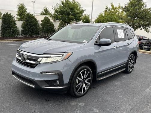 2022 Honda Pilot Touring 7-Passenger