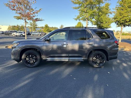 2025 Honda Pilot Touring+