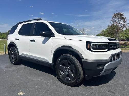 Platinum White Pearl 2026 Honda Passport RTL Towing