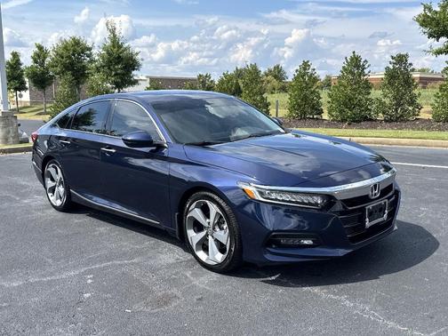 2019 Honda Accord Touring 2.0T
