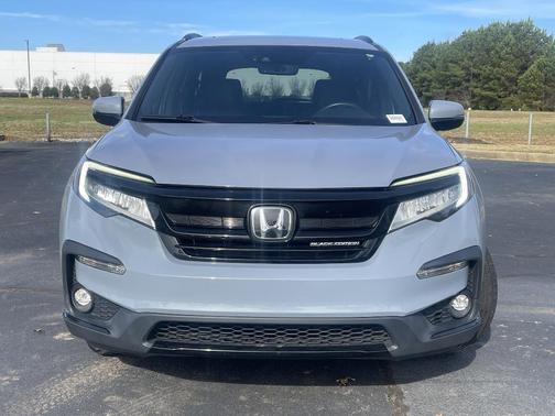 2022 Honda Pilot Black Edition