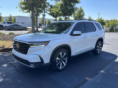 2023 Honda Pilot Elite