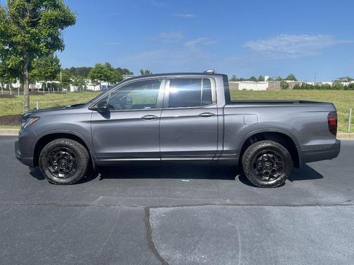 2025 Honda Ridgeline TrailSport+