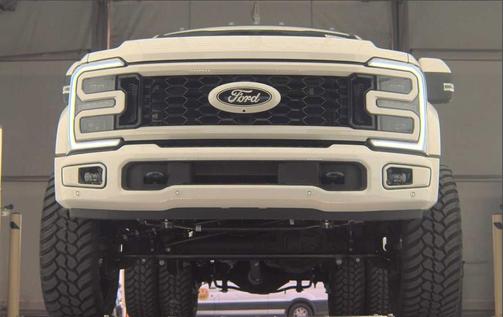 2025 Ford F-450 Platinum