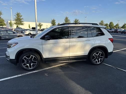 2023 Honda Passport Elite