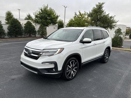 2022 Honda Pilot Touring 7-Passenger