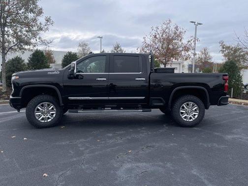 2024 Chevrolet Silverado 2500 High Country