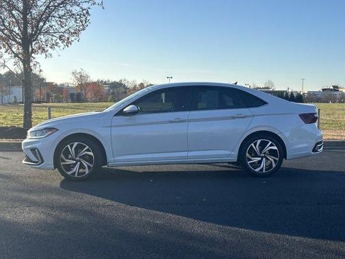 2025 Volkswagen Jetta 1.5T SEL