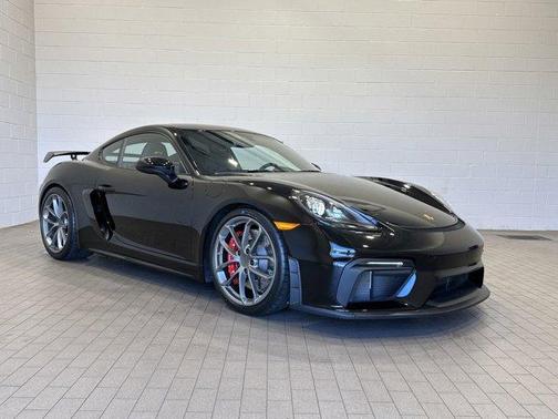 2023 Porsche 718 Cayman GT4