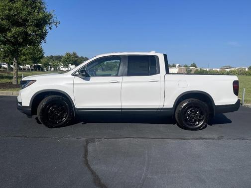 2025 Honda Ridgeline TrailSport+