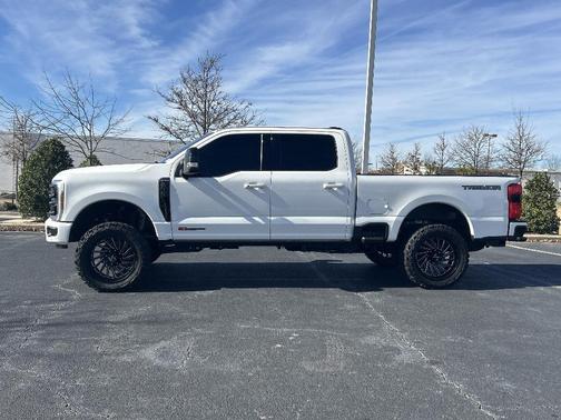 2025 Ford F-250 Platinum