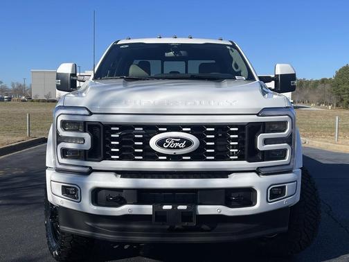 2026 Ford F-450 Platinum